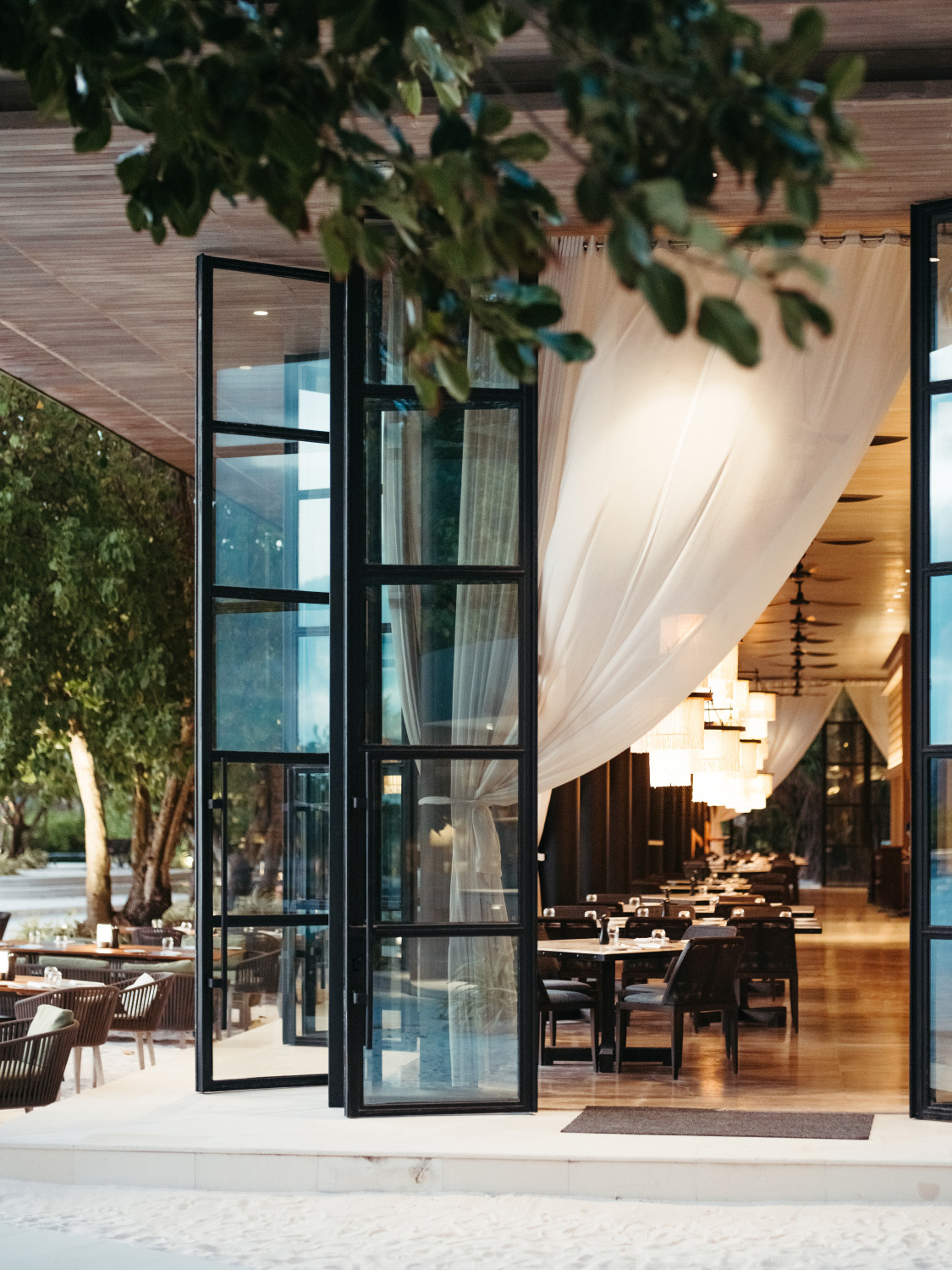 Курорт The St. Regis Maldives Vommuli Resort: твое место силы