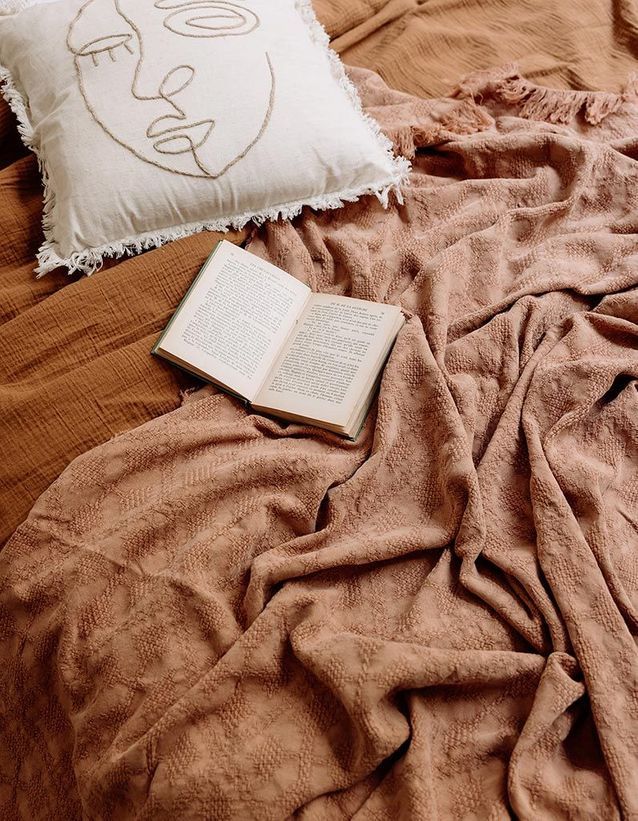 Debongout – самый модный французский бренд декора