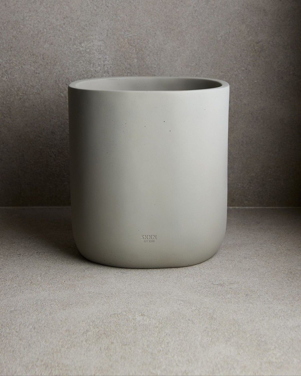 Ким Кардашьян Аксессуары для дома