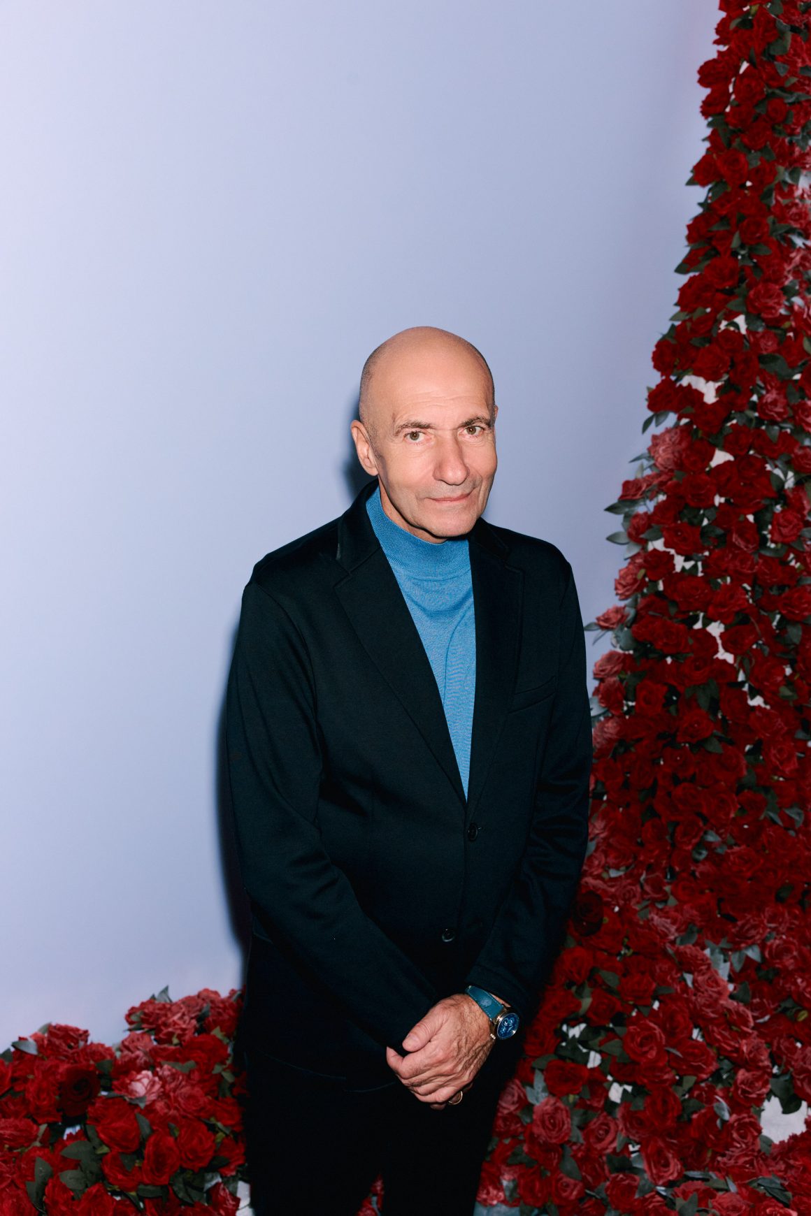 Звездный вернисаж JONY: Егор Крид, Яна Рудковская, Игорь Крутой и другие на закрытом показе выставки «РЯДОМ»