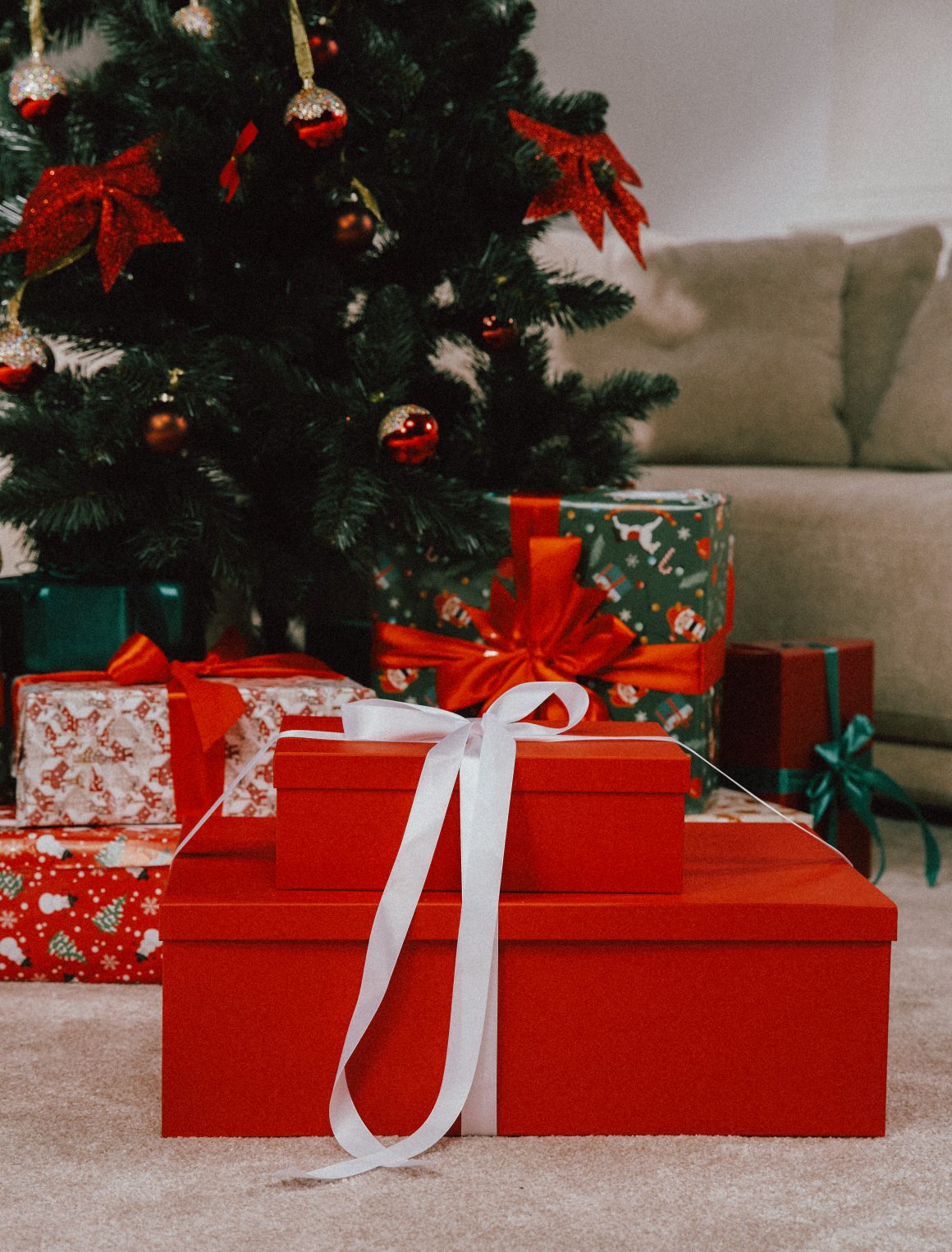 Новогодние коллаборации от российских брендов