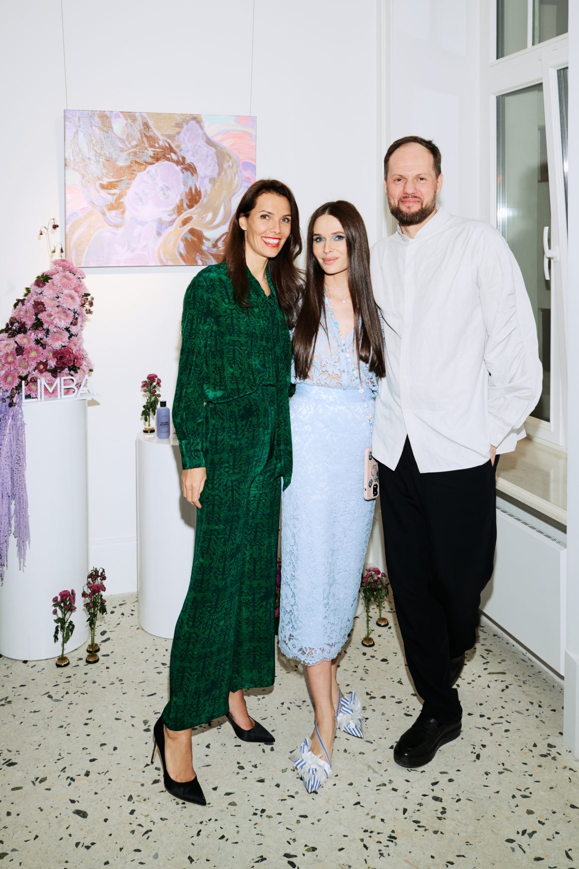 ASKERI GALLERY 10 лет! Персональные выставки Анны Сладковой, Ксении Сандеско и Павла Полянского «Почерк пера»