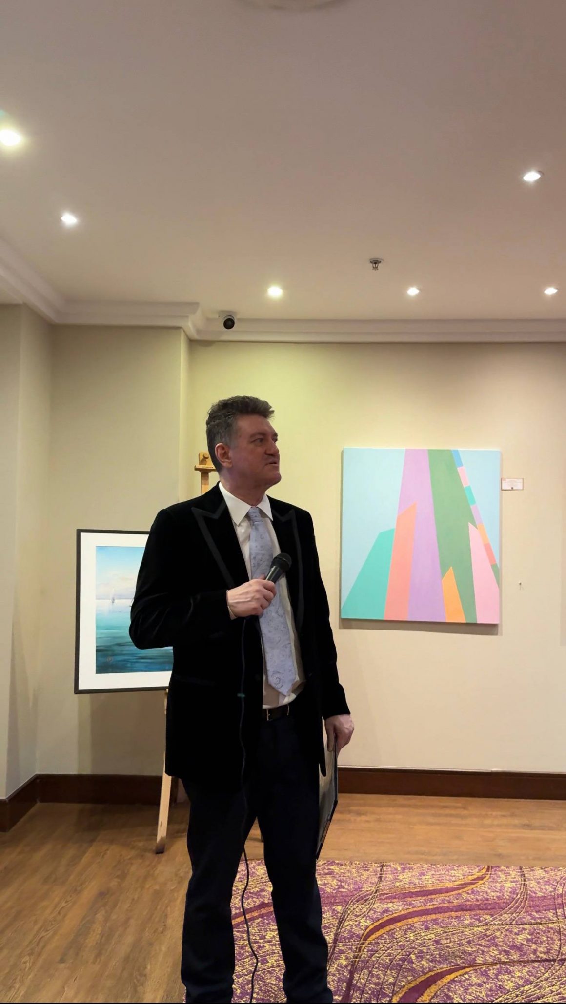 Аукцион Третьякова открыл весенний сезон вернисажем «Настоящая Весна»