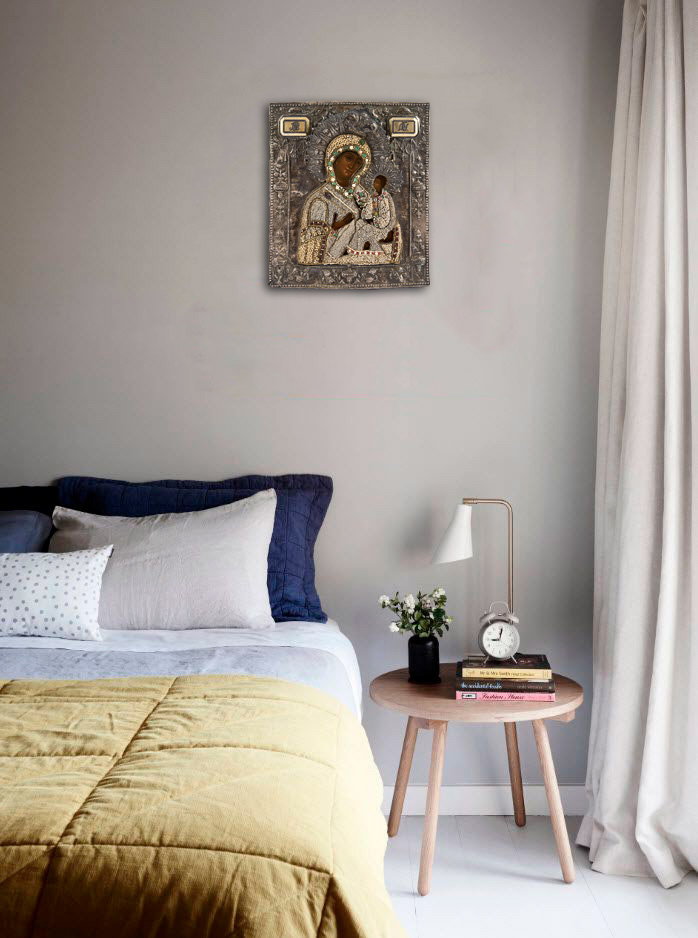 АртИнвестмент выставляет на аукцион уникальное собрание русской иконописи XV–XIX веков: «Благовещение», «Спас в силах», «Богоматерь Тихвинская»