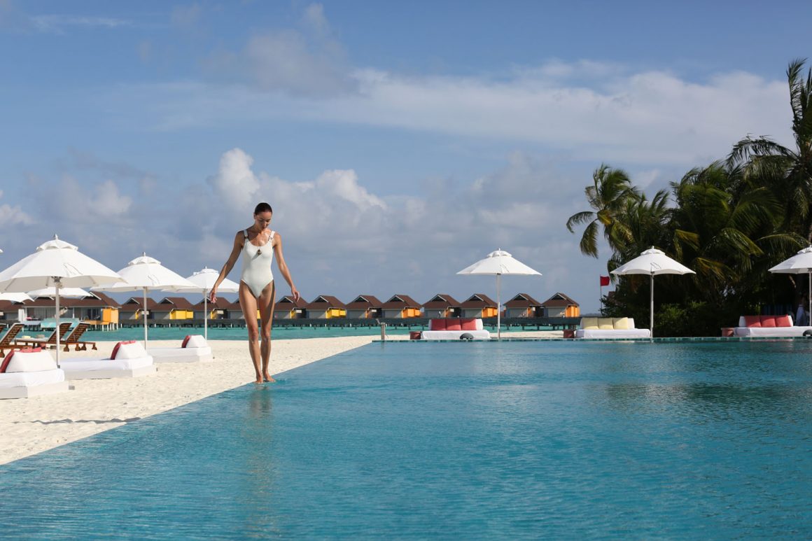 Июнь в The Standard, Maldives: повод для перезагрузки на берегу Индийского океана