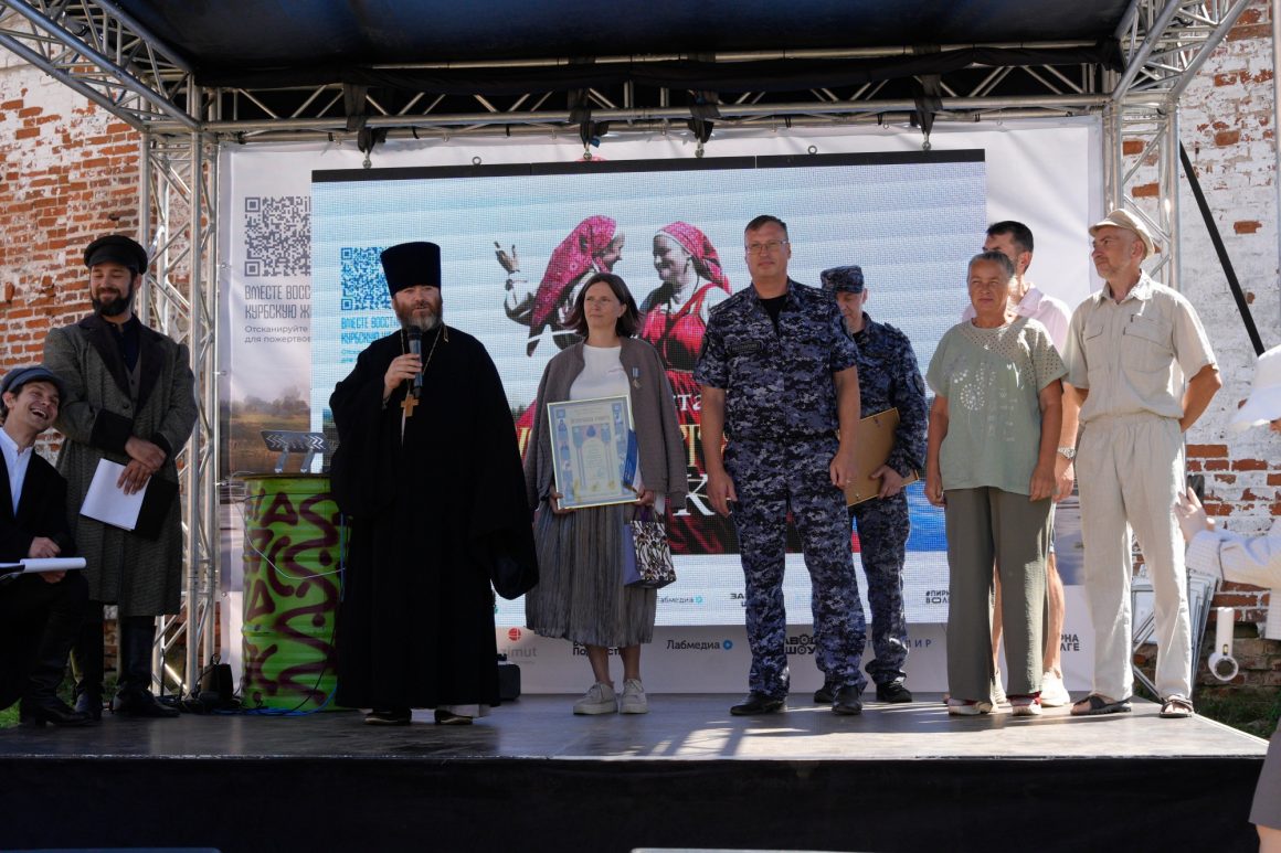 От фресок до световых проекций: фестиваль в Курбе как мост между временами