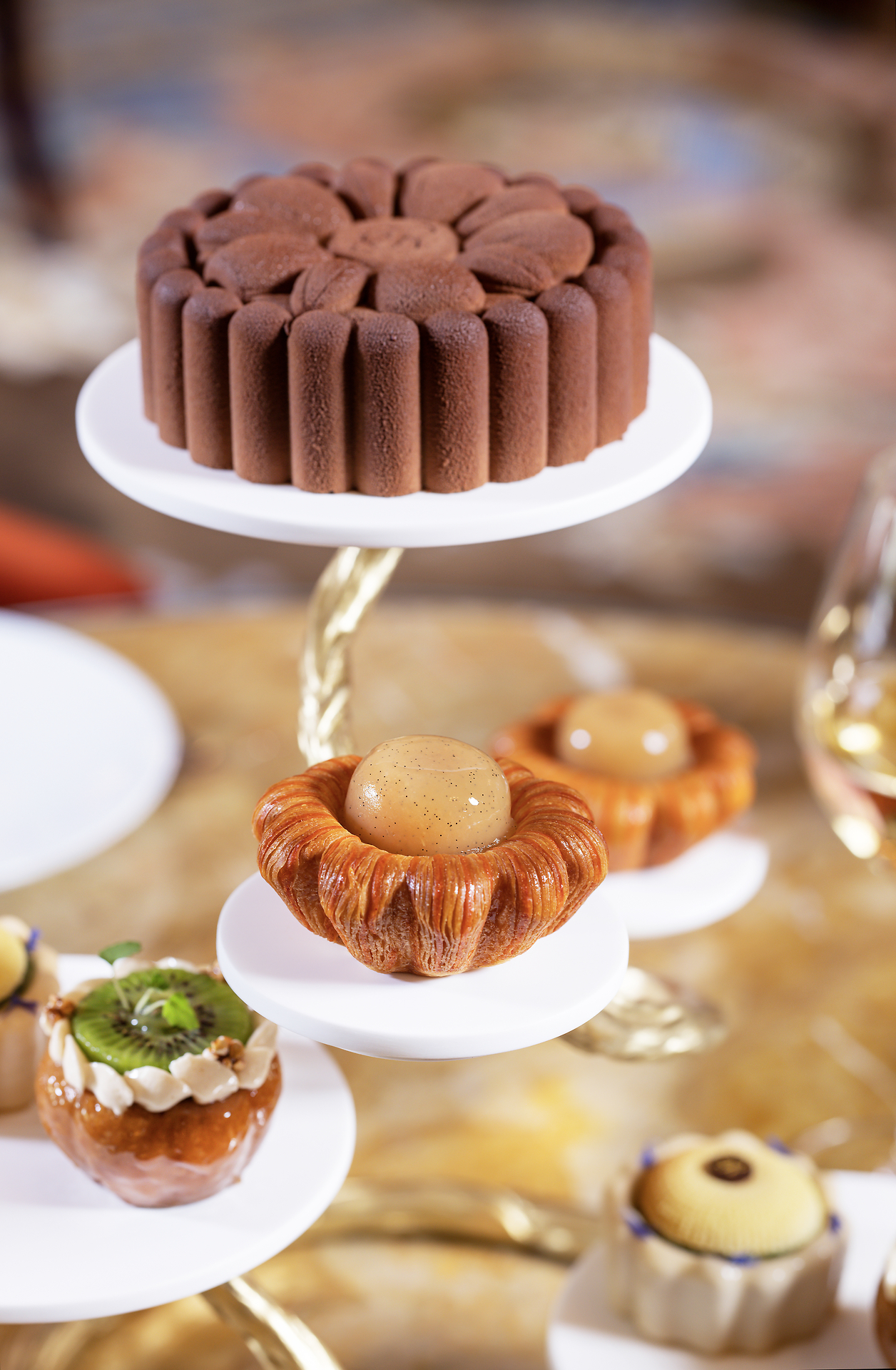Волшебный час в Ritz Paris: Чаепитие à la française от Оливье Лене
